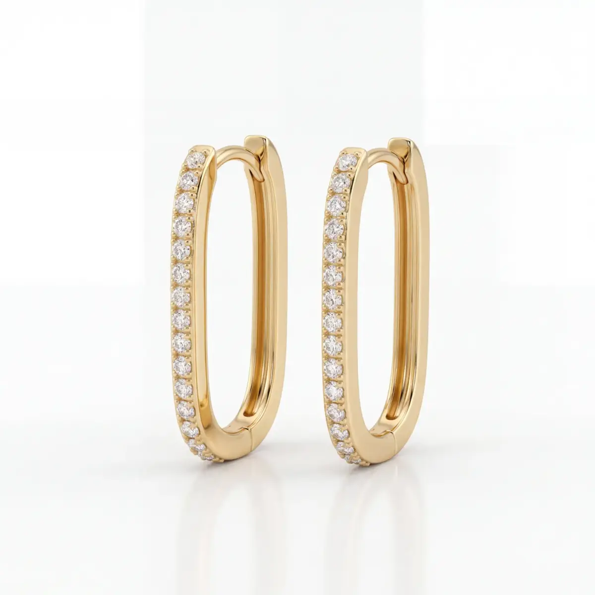 14 K Oval Taşlı Küpe