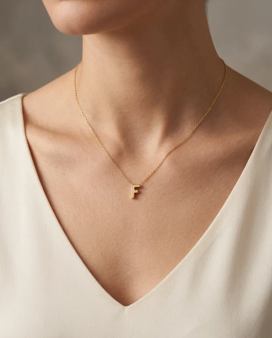 14 K F Harf Kolye