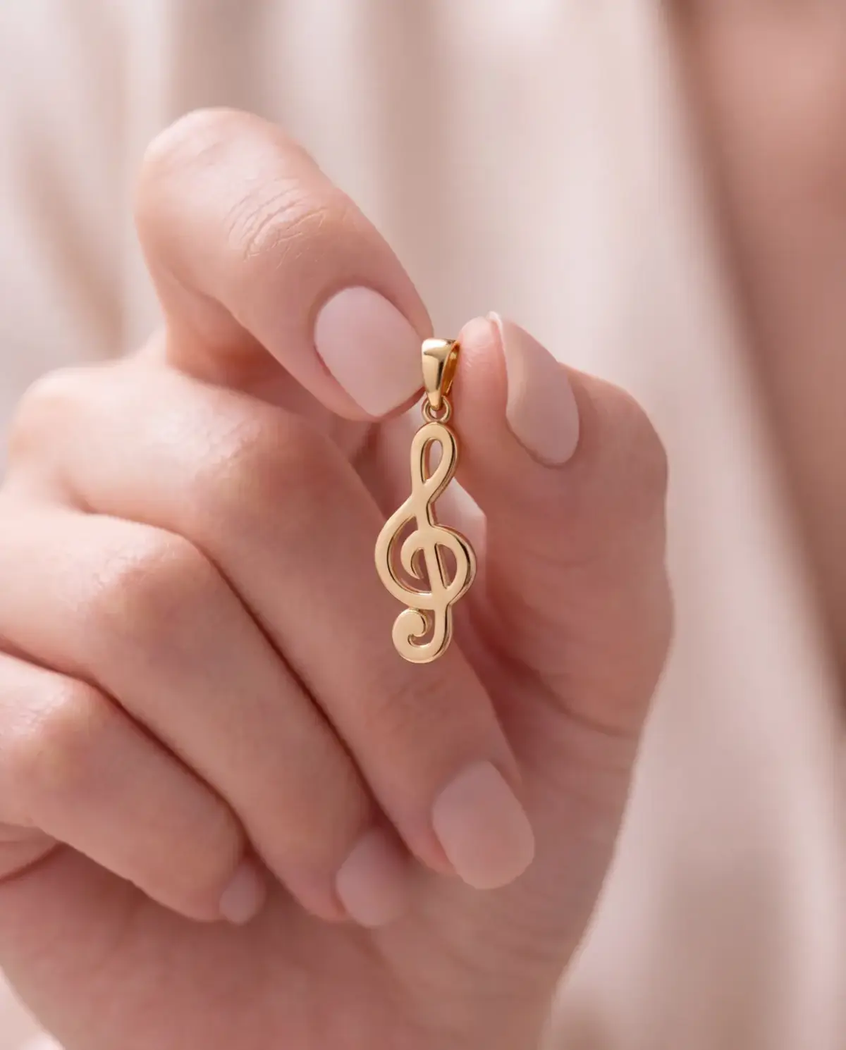 14 K Sol Anahtarı Kolye Ucu