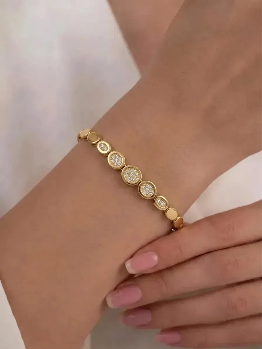 14 K Oval Taşlı Bileklik