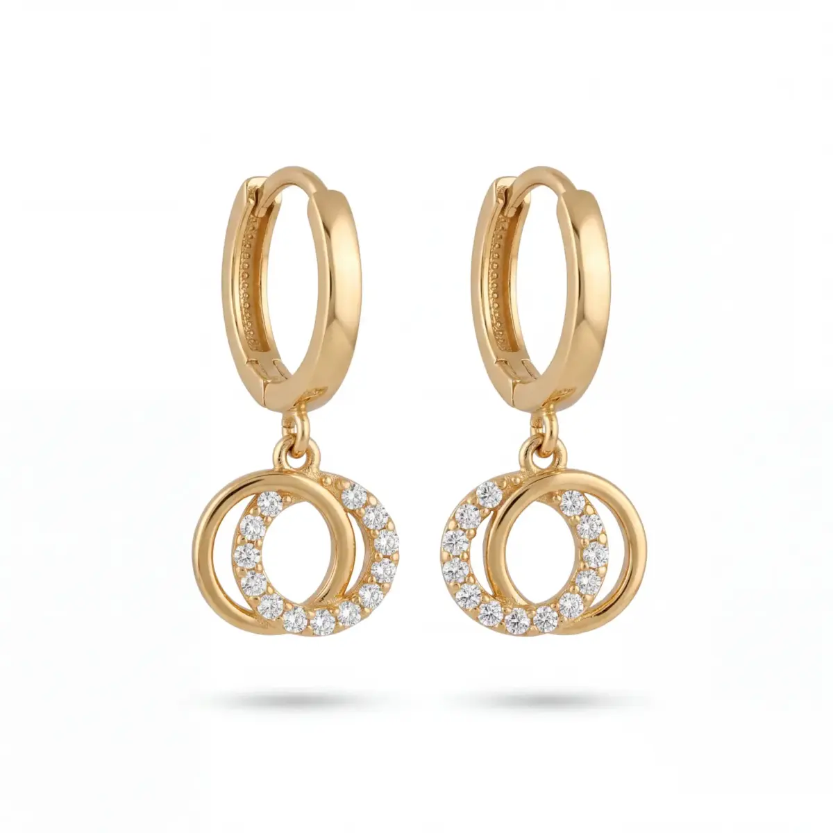 14 K Halka Sallantılı Küpe