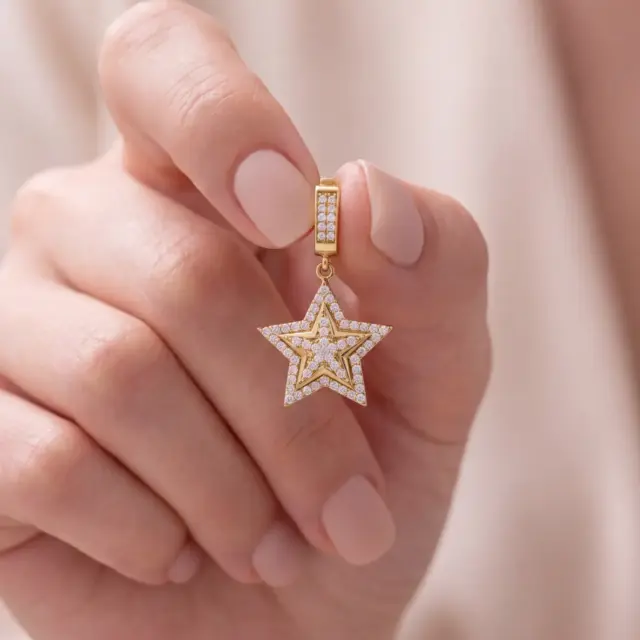 14 K Taşlı Yıldız Döküm Charm Kolye Ucu