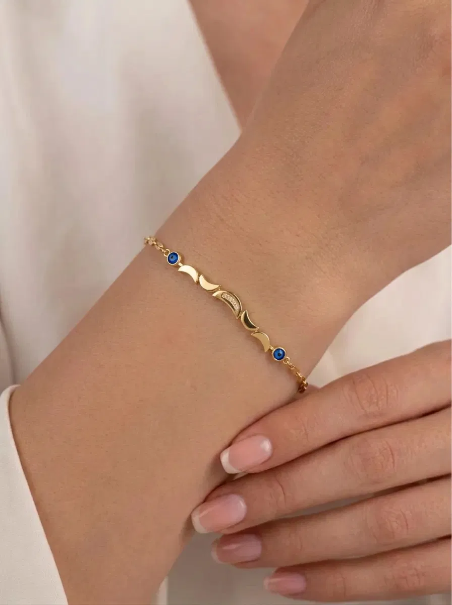 14 K Lacivert Taşlı Ay Bileklik
