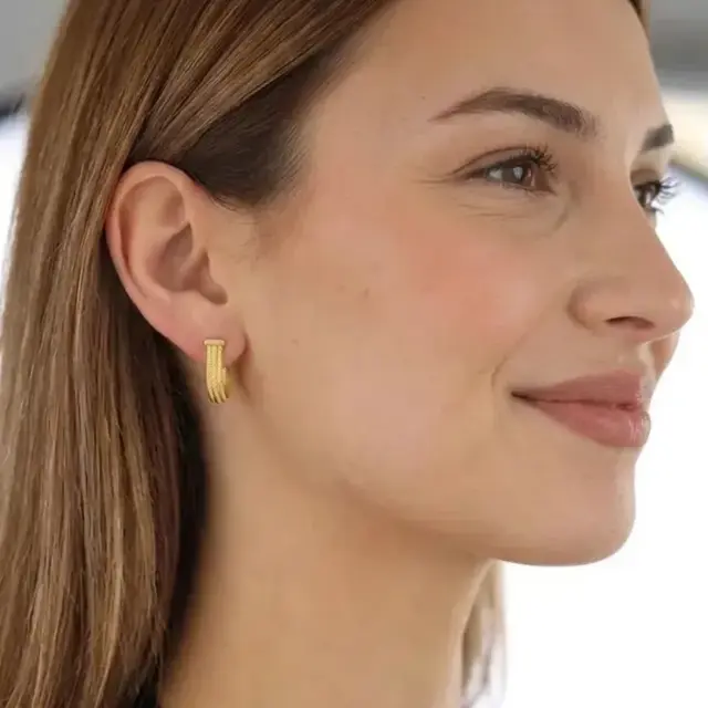 14 K Küpe