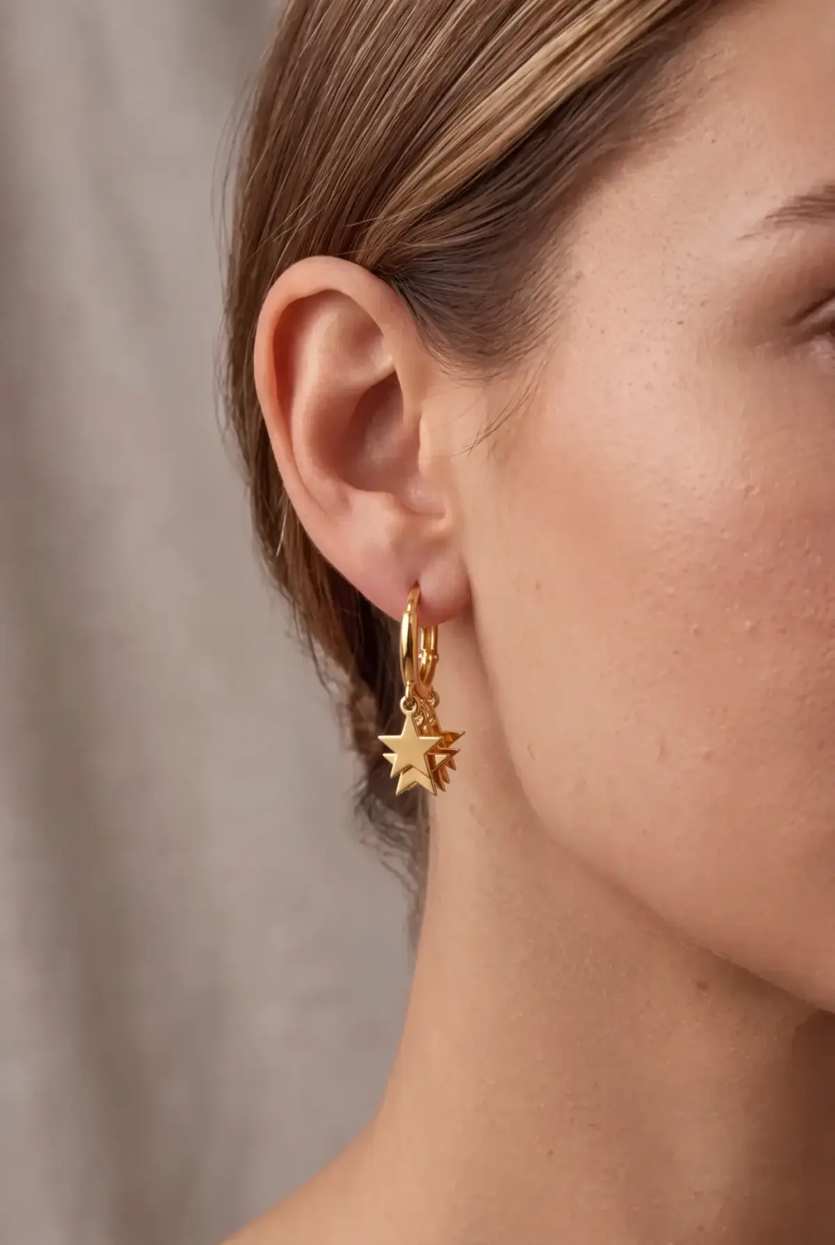 14 K Rose Yıldız Sallantılı Küpe