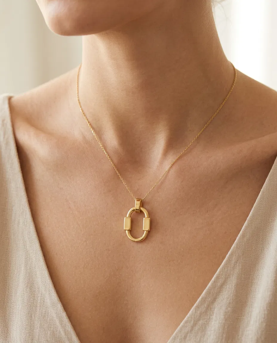14 K Oval Üzerine Dikdörtgen Kolye