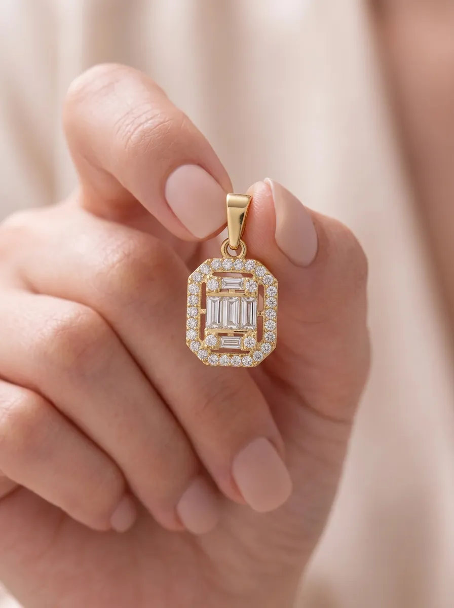 14 K Kare Baget Kolye Ucu